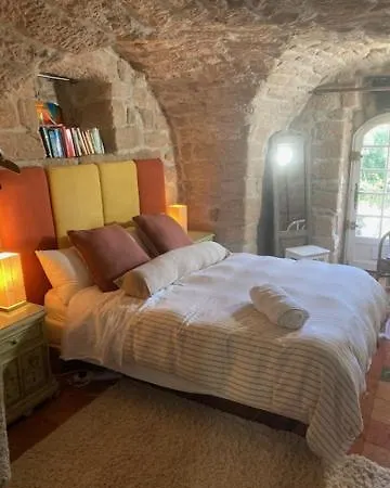 Деревянный коттедж Idyllic French