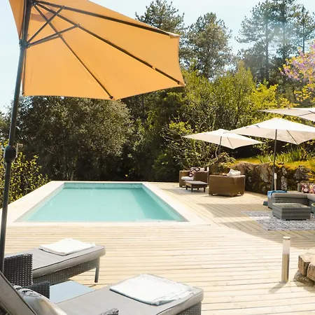 Lodge Idyllic French *